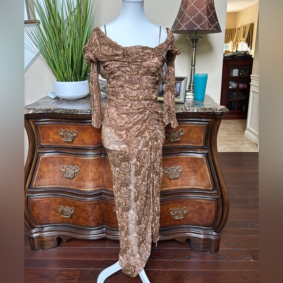 Revolve Midi Dress in Brown Paisley - Picture 3 of 5